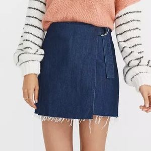 Madewell D-ring Frayed Denim Skirt